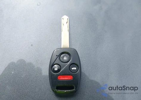 2011 Honda Accord 2.4 Ex-L from USA, damaged, VIN 1HGCS1B86BA005590